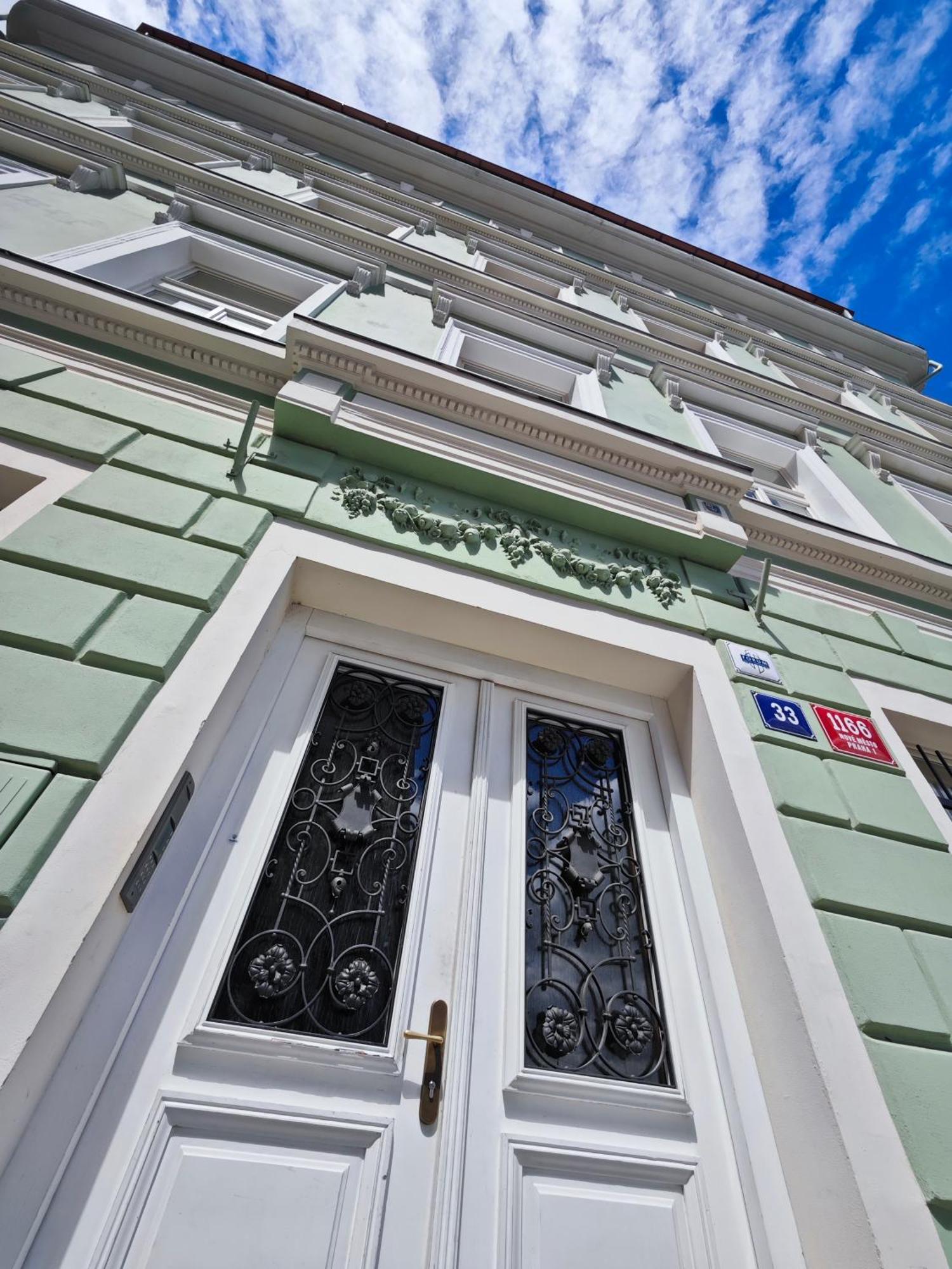 Gold Praha